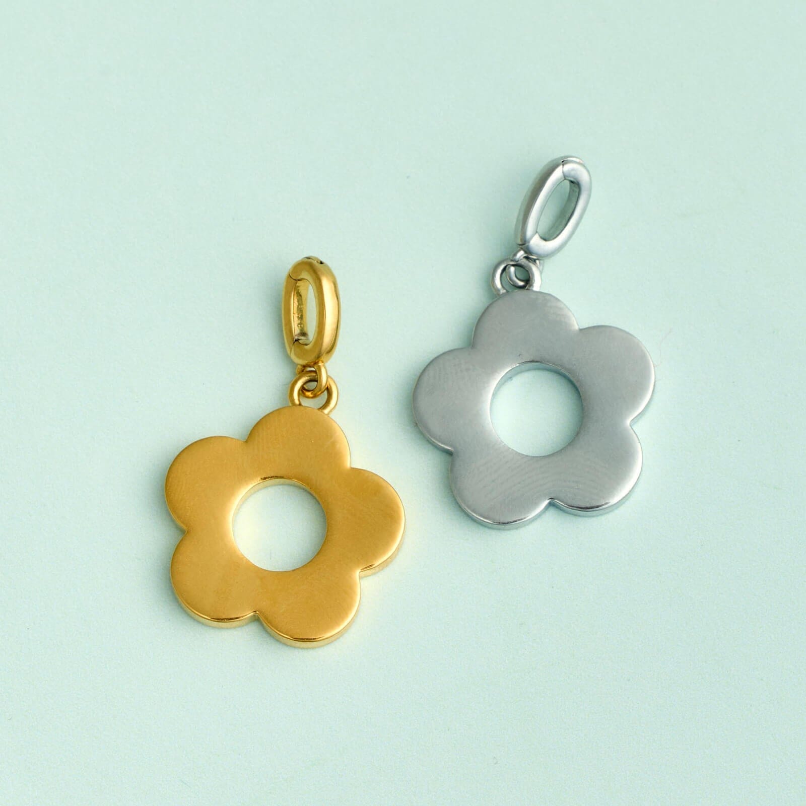 Harper Flower Charm - Image 4